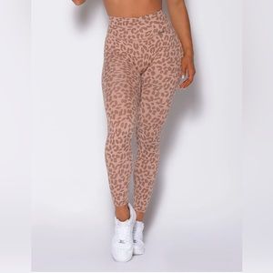 NWOT Bombshell Sportswear Fit Cheetah Leggings